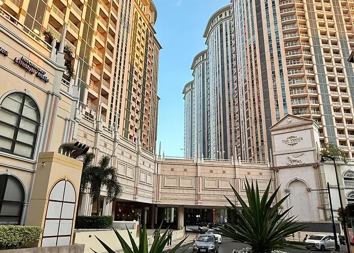 Apartment Venice Luxe Cozy Suite, Type, Pool, Kitchen, Netflix, Canal Mall Access Max 3 Guests Only