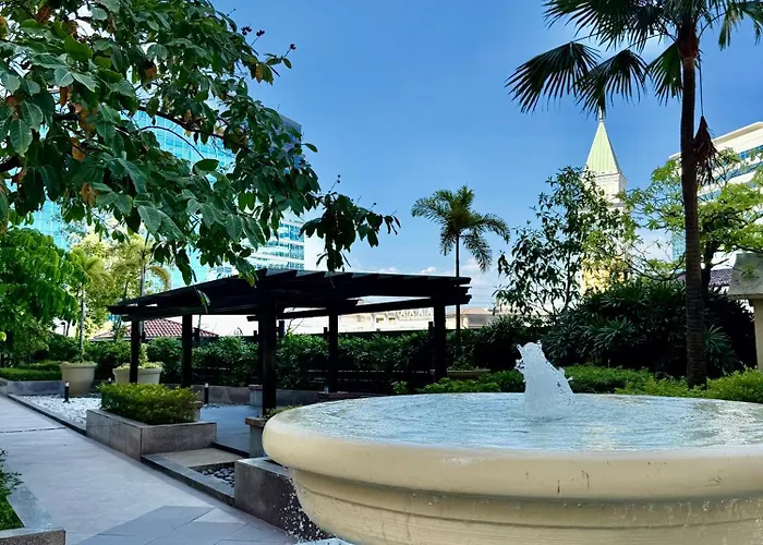 Venice Luxe Cozy Suite, Type, Pool, Kitchen, Netflix, Canal Mall Access Max 3 Guests Only * Manila